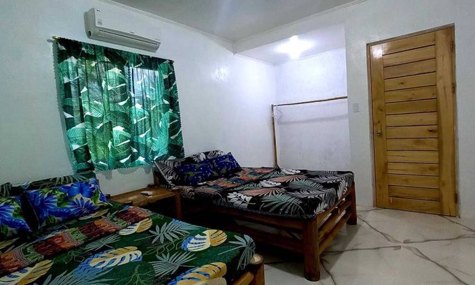 Maria Resort | Private room ∙ 4 guests