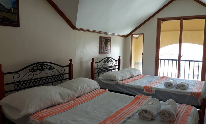 San Vicente Resort | Private room ∙ 4 guests