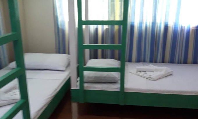 Catangnan Resort | Private room ∙ 6 guests