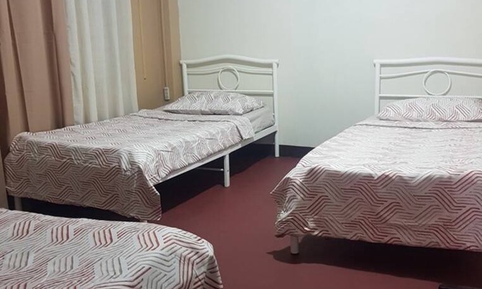 Tacloban Resort | Private room ∙ 3 guests