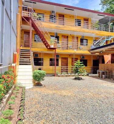 Coron Town Proper Hostel | Rain Haven Lodging House