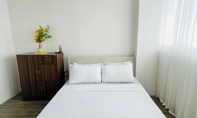 Jaro Condo | Relaxing 2-BR Condo with Pool and Playground