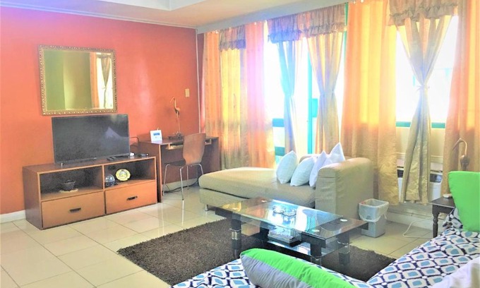 Barangay 670 Apartment | Rosa's Cozy Home 1 BEDROOMS Robinsons Place Residences Manila