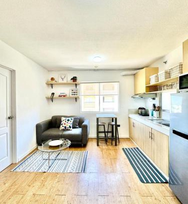 Cebu Apartment | Seaview 2br condo near NuSTAR & SM Seaside