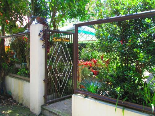 Baguio House | Small House - Baguio