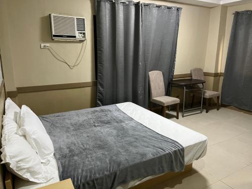 Bakilid Apartment | St Martin Village unit 2C