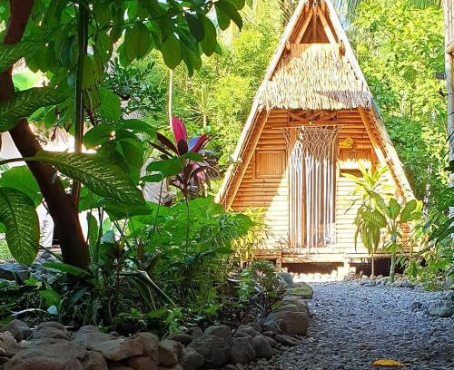 Zamboanguita Hostel | TLVBamboo