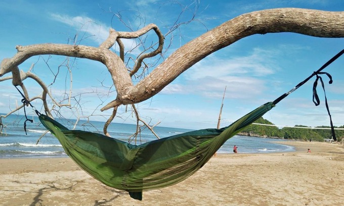 Sipalay Villa | Villa 1- Non-AC; Beachfront