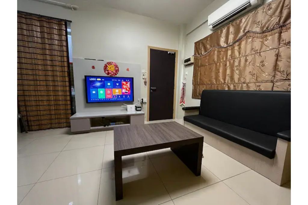 Kampung Stampin House | Jeff & Ricky Homestay 41 @Samajaya Apt. Kuching