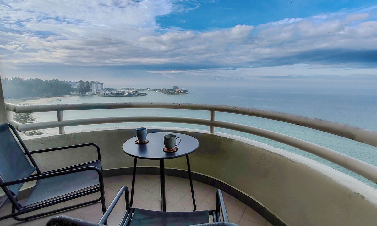 Si Rusa Apartment | Seaview Condo Regency