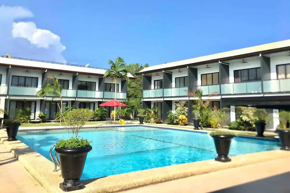 Dauis Apartment | Private cozy Apartments with big pool