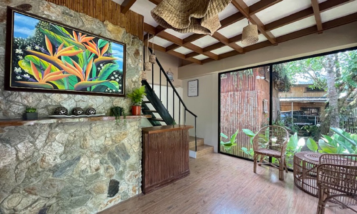 Cavinti House | Camotes Lake House