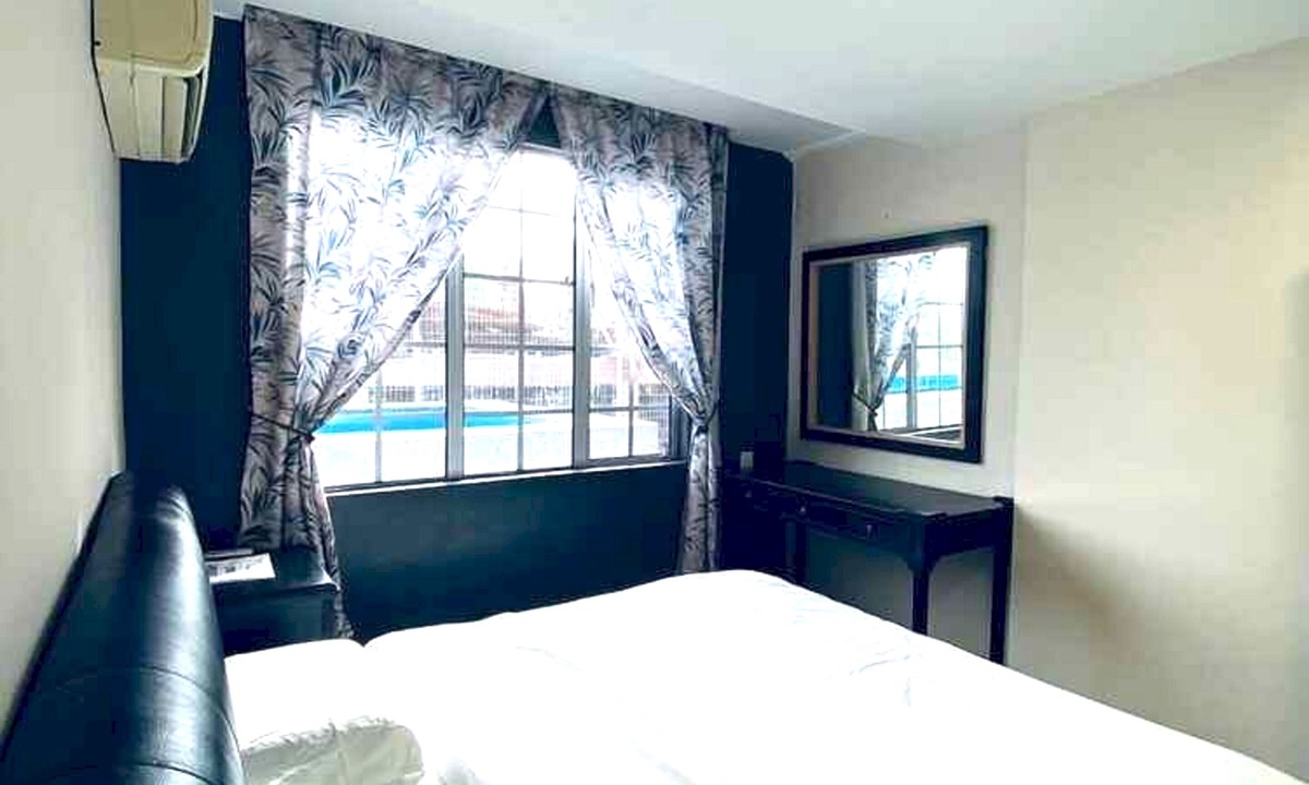 Taman Melaka Raya Hotel | Townhouse OAK Dz Premier Suite