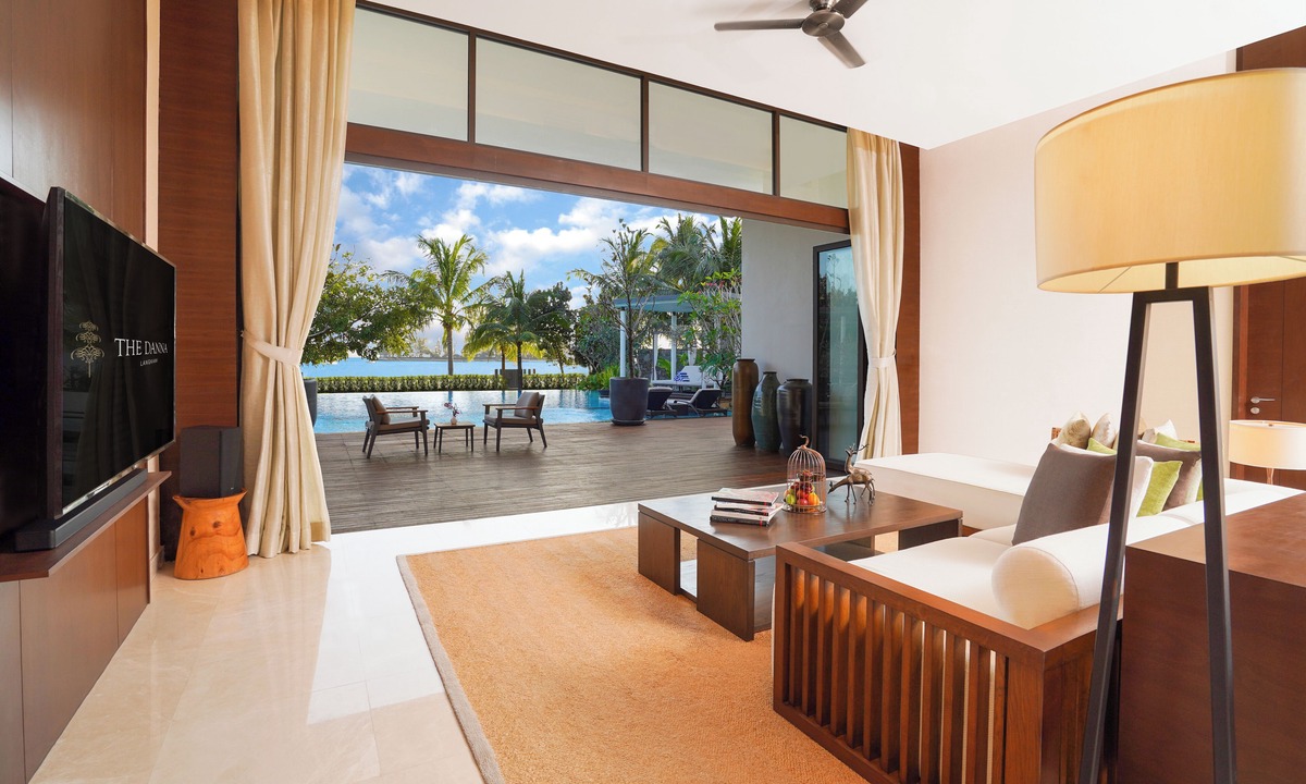 Padang Matsirat Hotel | The Danna Beach Villas - A Member of Small Luxury Hotels of the World
