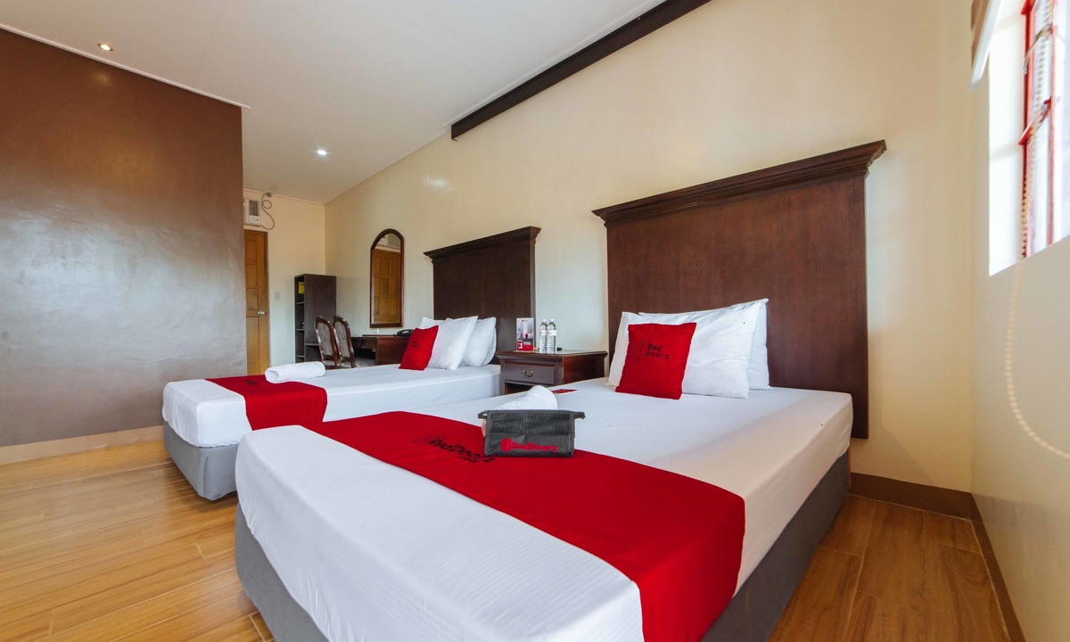 Tarlac House | RedDoorz Plus @ Starhomes Olivianville