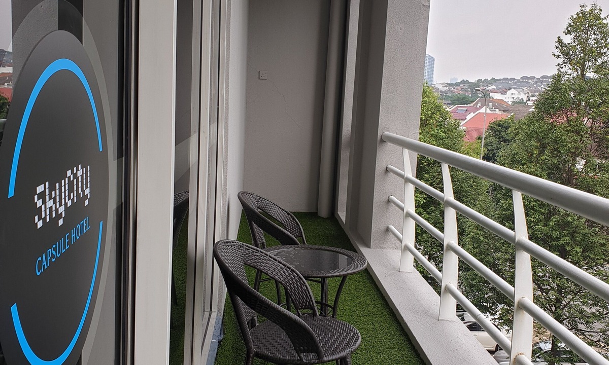 Sri Petaling Hostel | SkyCity Capsule Hostel