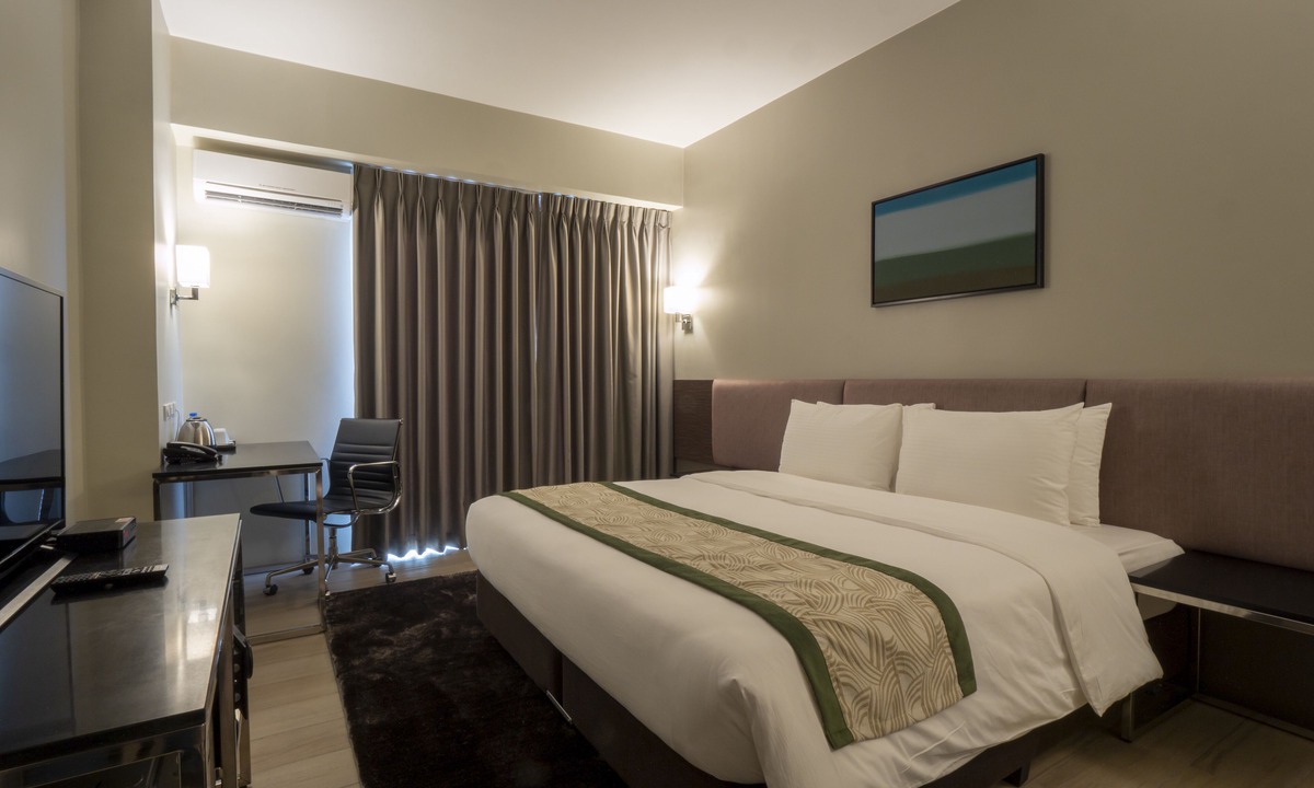 Paranaque Hotel | Sequoia Hotel Manila Bay