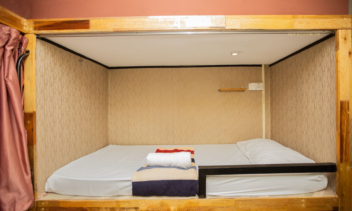 Downtown Kota Kinabalu Hostel | Escape Backpackers KK