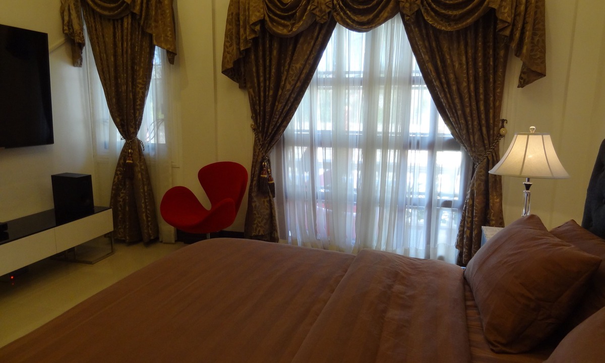 Buhangin Bed & Breakfast | The Executive Villa Inn & Suites