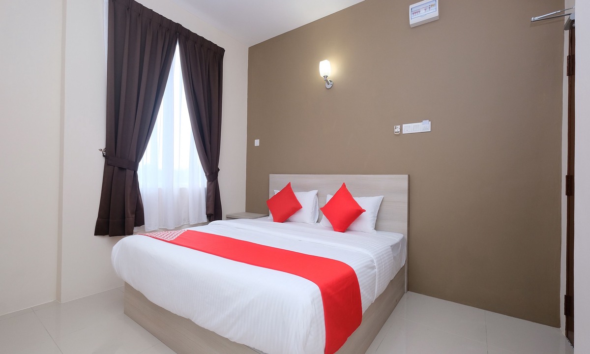 Bandar Indera Mahkota Hotel | Super OYO 43935 Mancalin Hotel