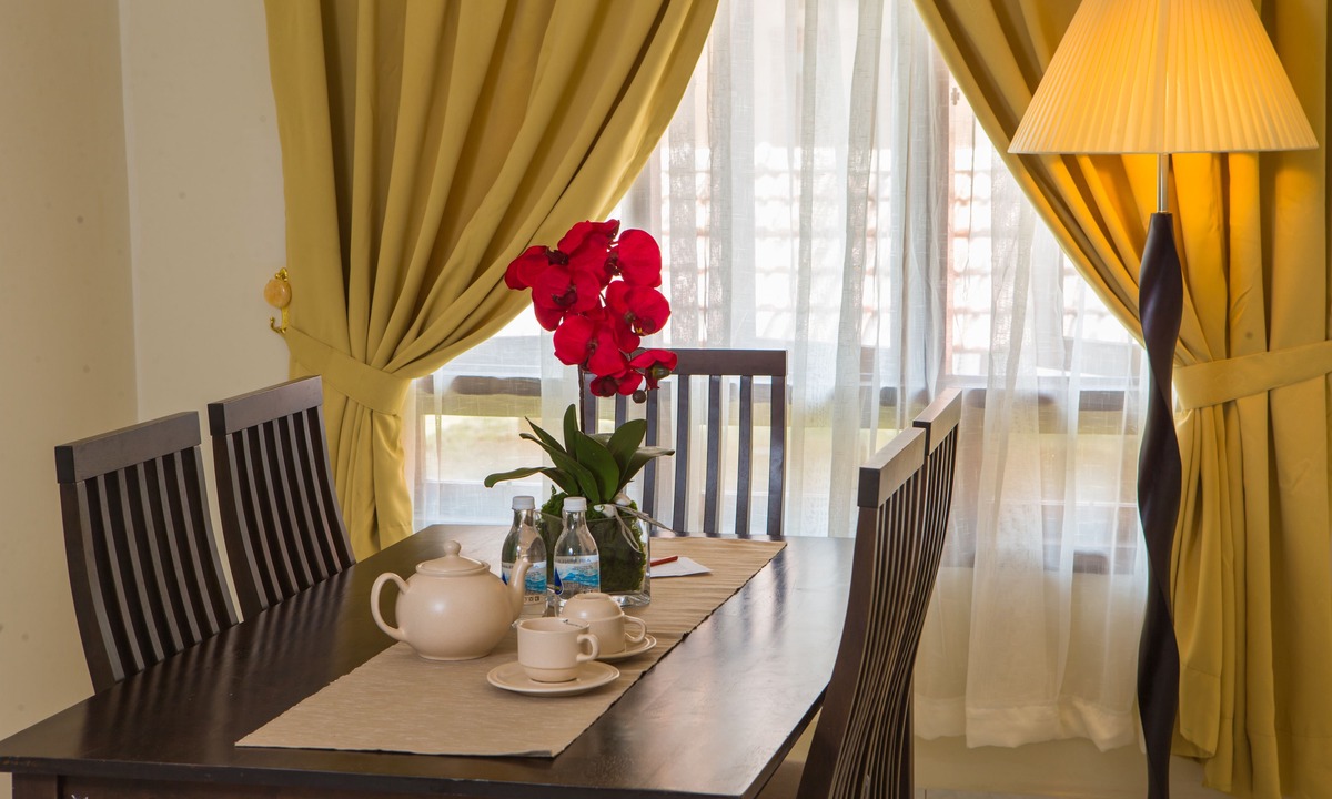Kampung Meraga Beris House | Kijal Permai Apartment