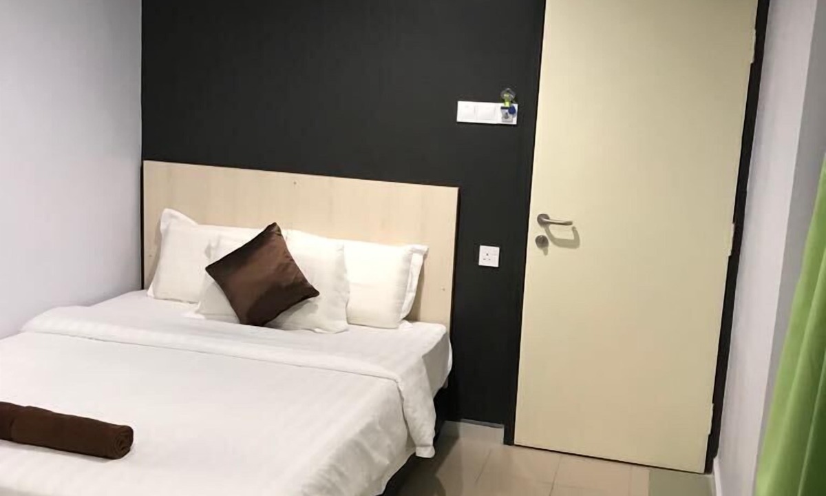 Kampung Kuala Parit Hotel | Seri Kangsar KK Hotel