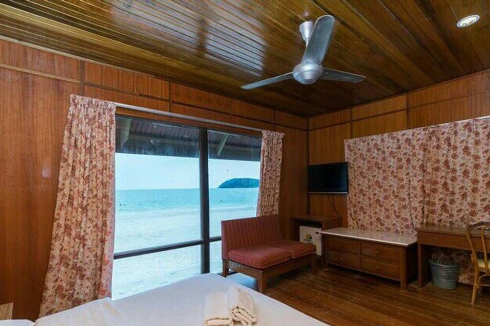 Lubok Buaya Cottage | Seaview Chalet # 7 Beachfront Cenang Beach Langkawi