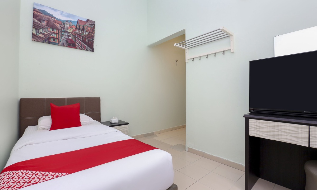 Kampung Merbau Patah Hotel | Hotel O Come Inn Premium