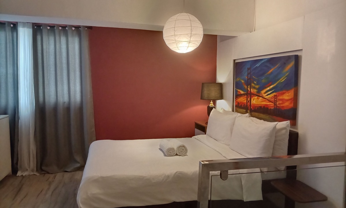 Bonifacio Global City Condo | L1 Twin Bed Staycation in Bonifacio Global City