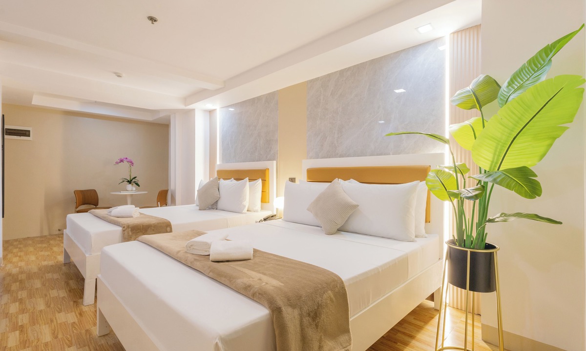Baclaran Hotel | Skypark Bay Hotel