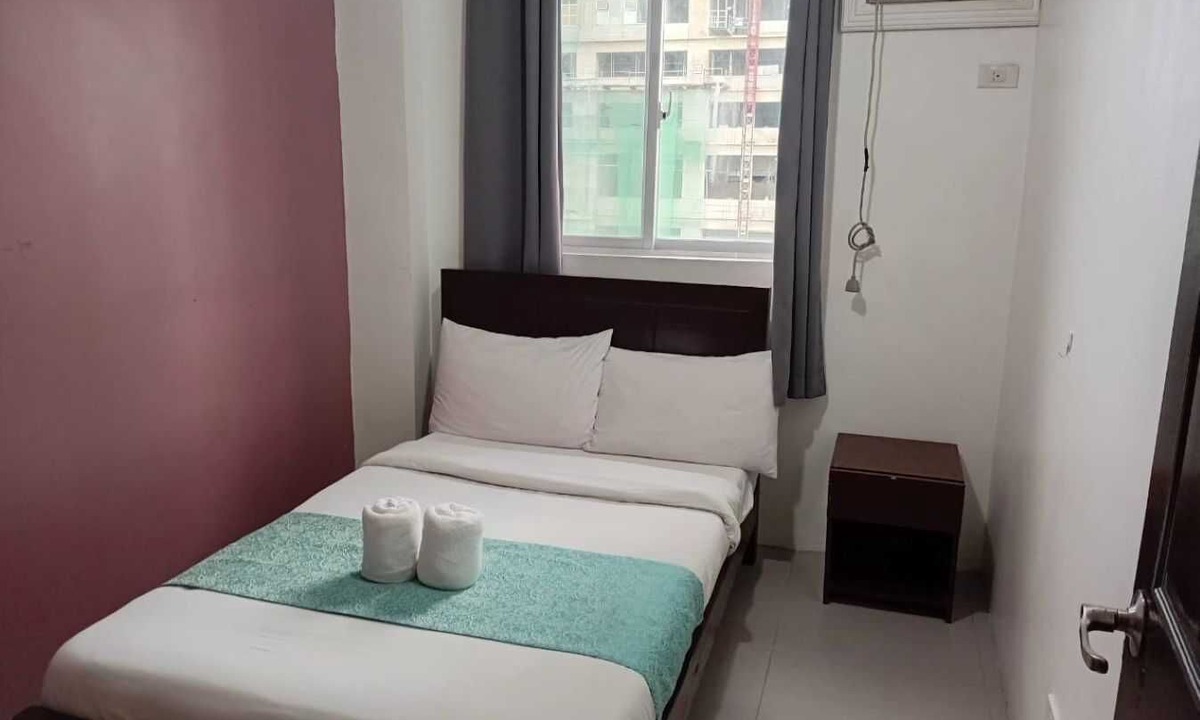 Ermita Night District Hotel | Shandong Residences