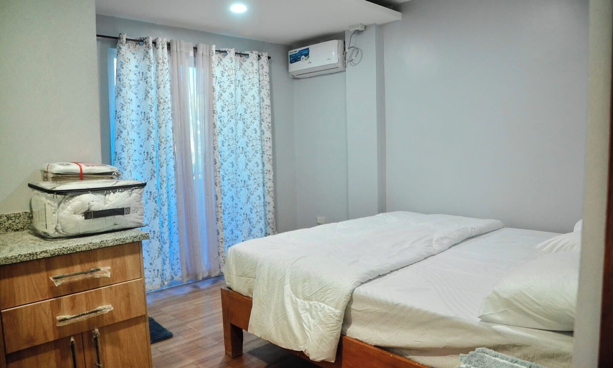 Daanbantayan House | Dos Marias Tourist Inn