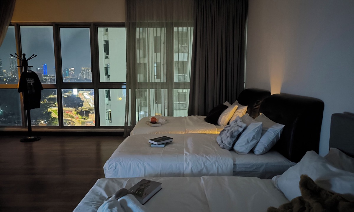 Chow Kit Hotel | Regalia Residence KLCC By Rainbow