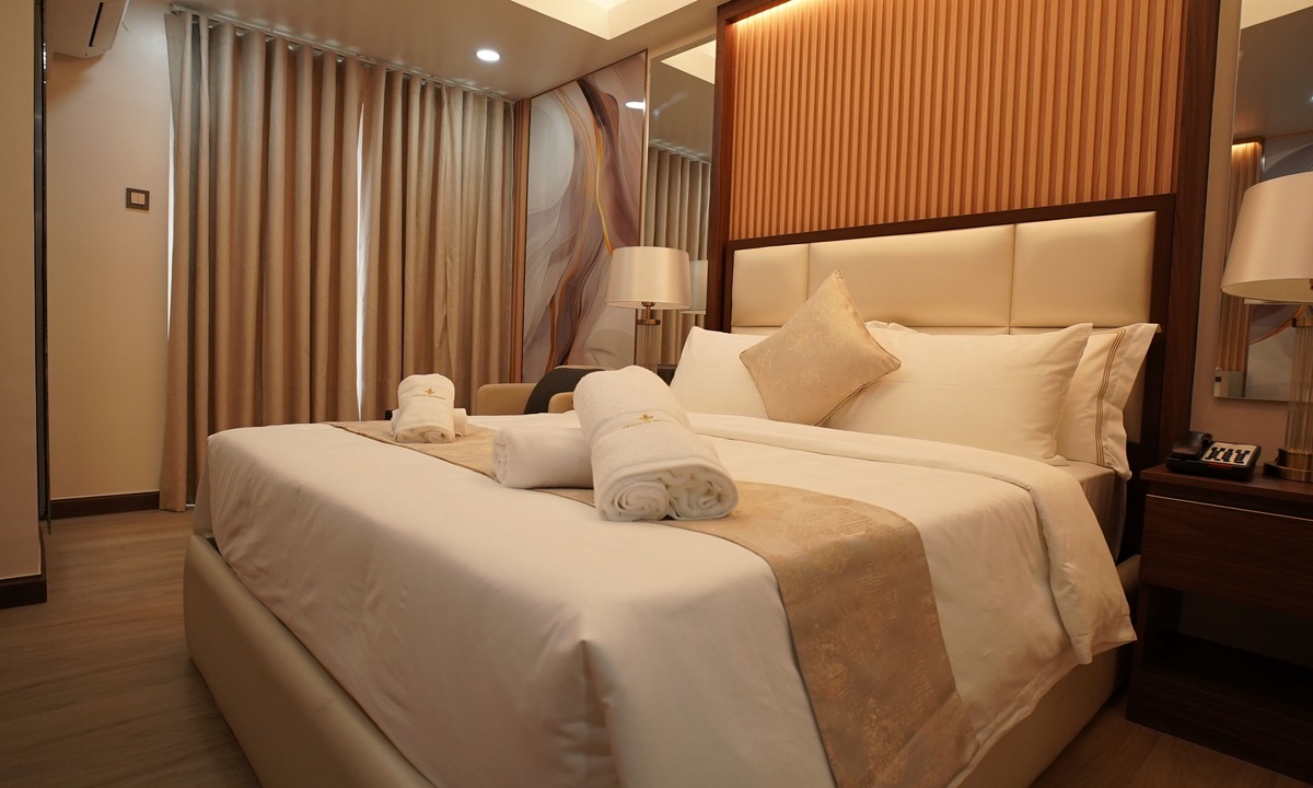 Baguio Hotel | Chateau de Maisons Suites
