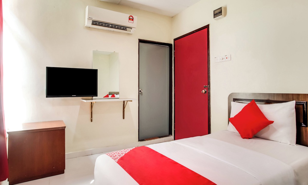 Simpang Hotel | Super OYO 89427 Kavanas Hotel Taiping