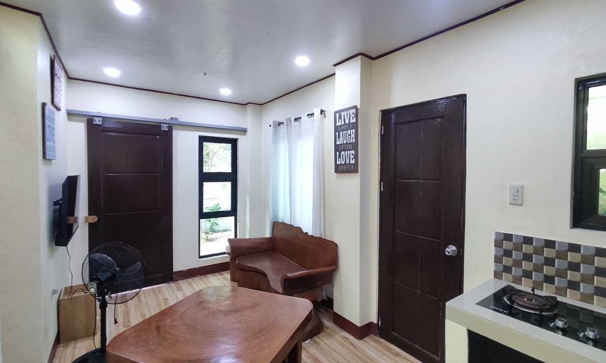 Boac House | Boac Beach Guesthouse