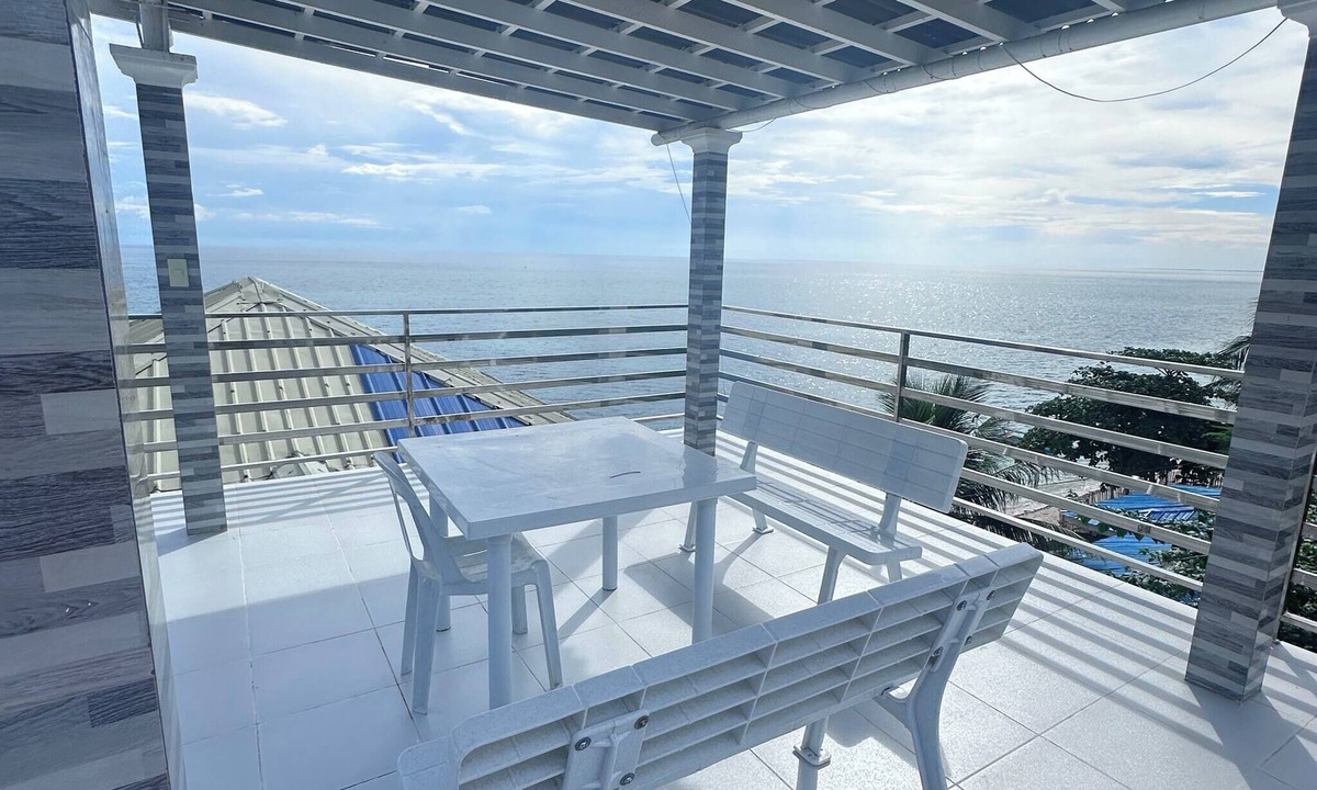 San Remigio House | Becca's Vacation House