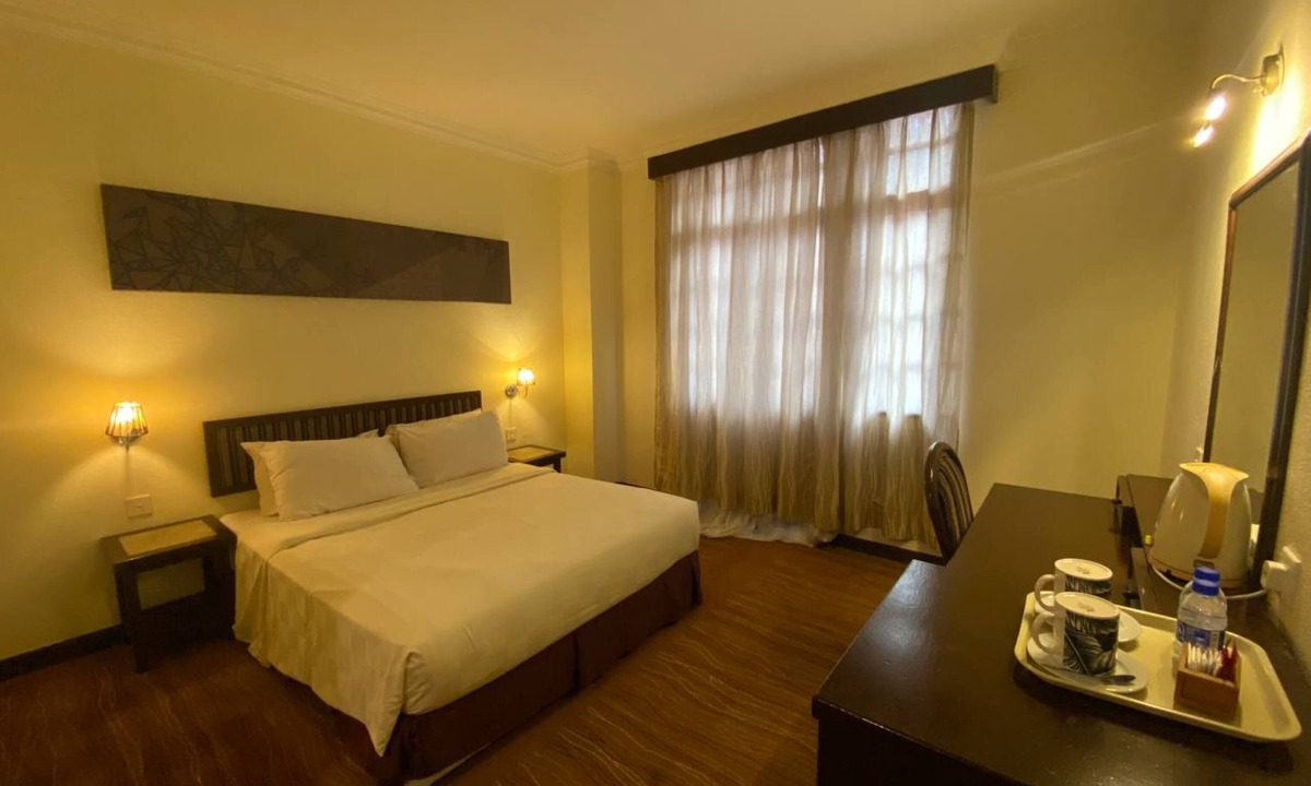 Padang Matsirat Hotel | Capital O 91179 Geopark Oriental Village