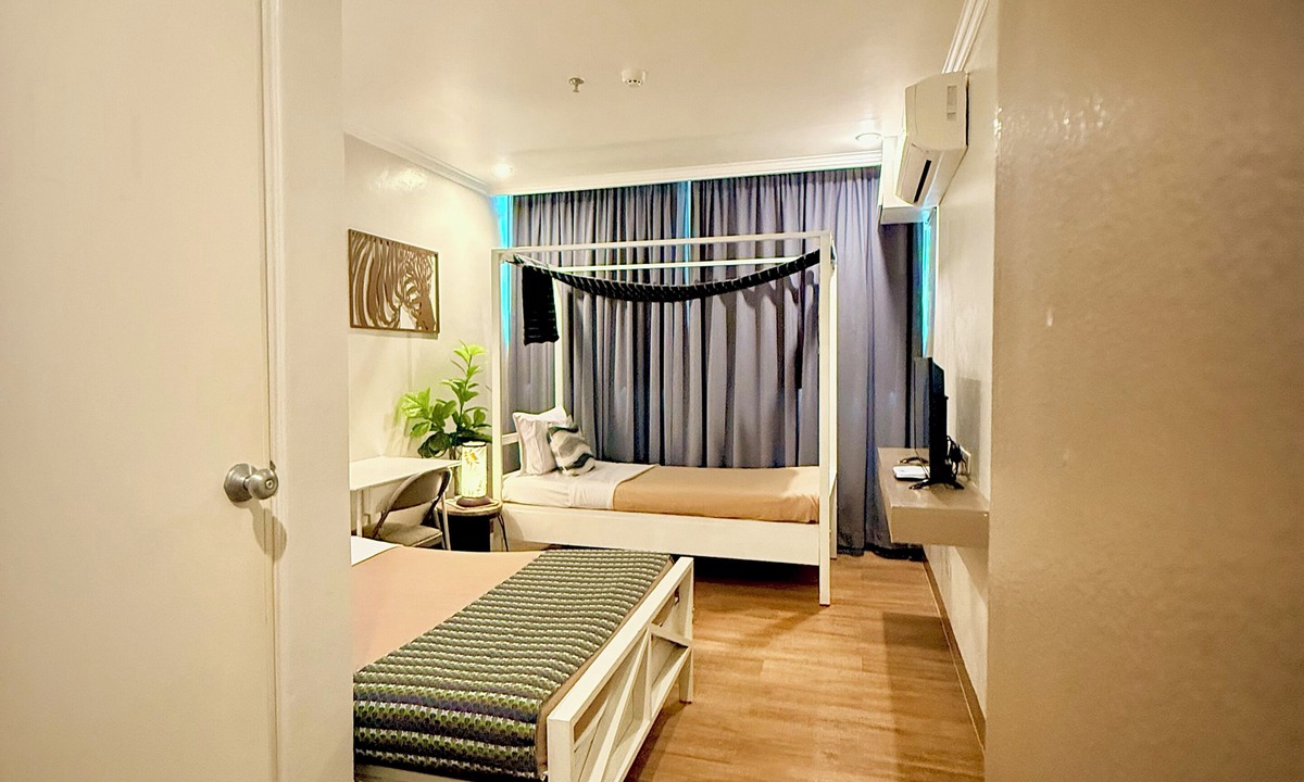 Laoag Hotel | Hotel Tiffany - Laoag