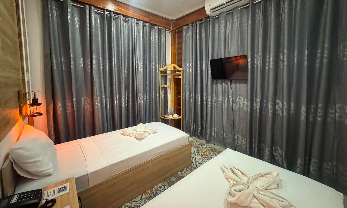 Loon Resort | Rue DeuxVilles Villa