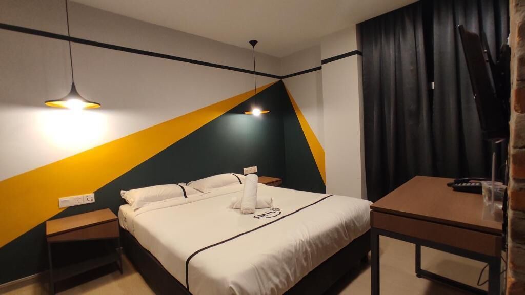 Kampung Bukit Dukong Hotel | SMILE HOTEL C180 CHERAS SELATAN