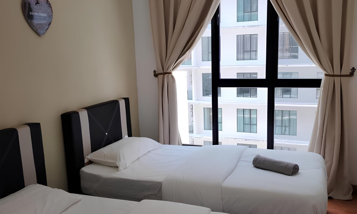 Taman Bukit Mewah Apartment | Paradigm Mall Platino 2BR 2FREE By Natol