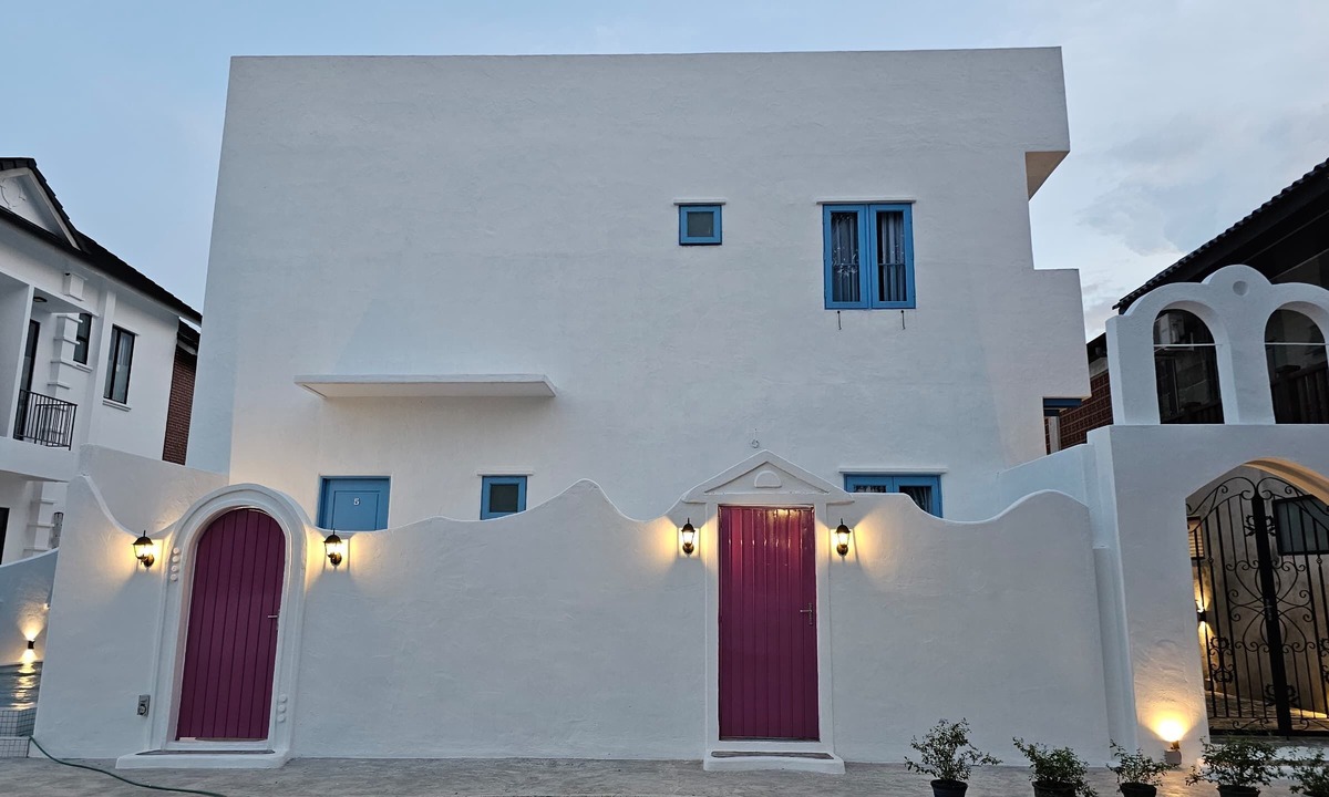 Hulu Kinta Hotel | Ipoh Santorini Hideaway Hotel Inspired