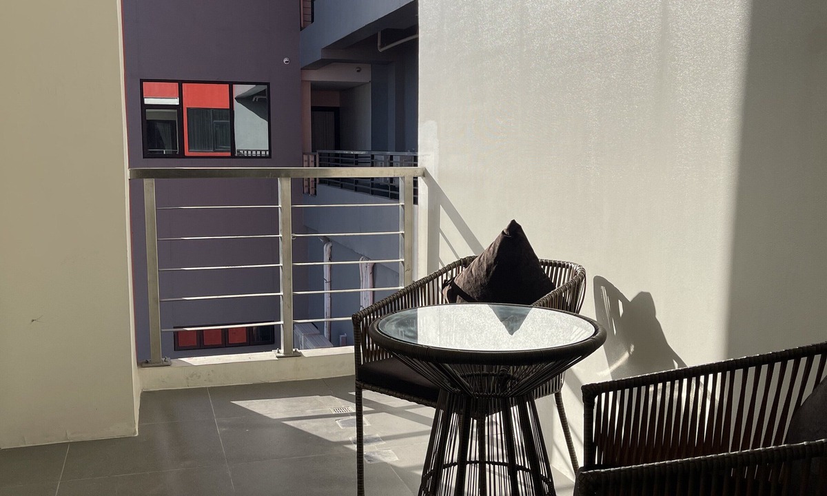 Diliman Hotel | Hotel A and A Quezon City powered by Cocotel