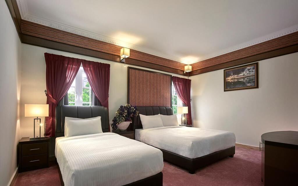 Tanjung Bungah Hotel | Seriental Hotel I check in 3pm-11pm only