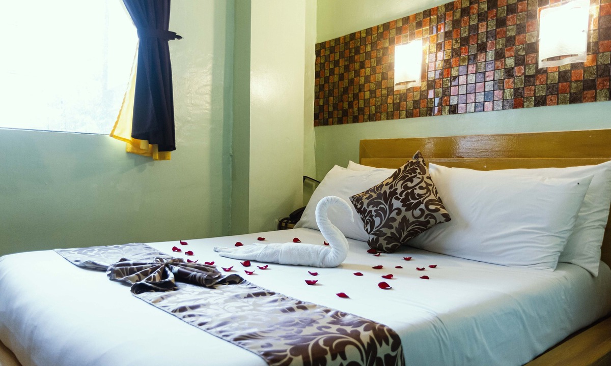 Pio del Pilar Hotel | Saint Illians Inn