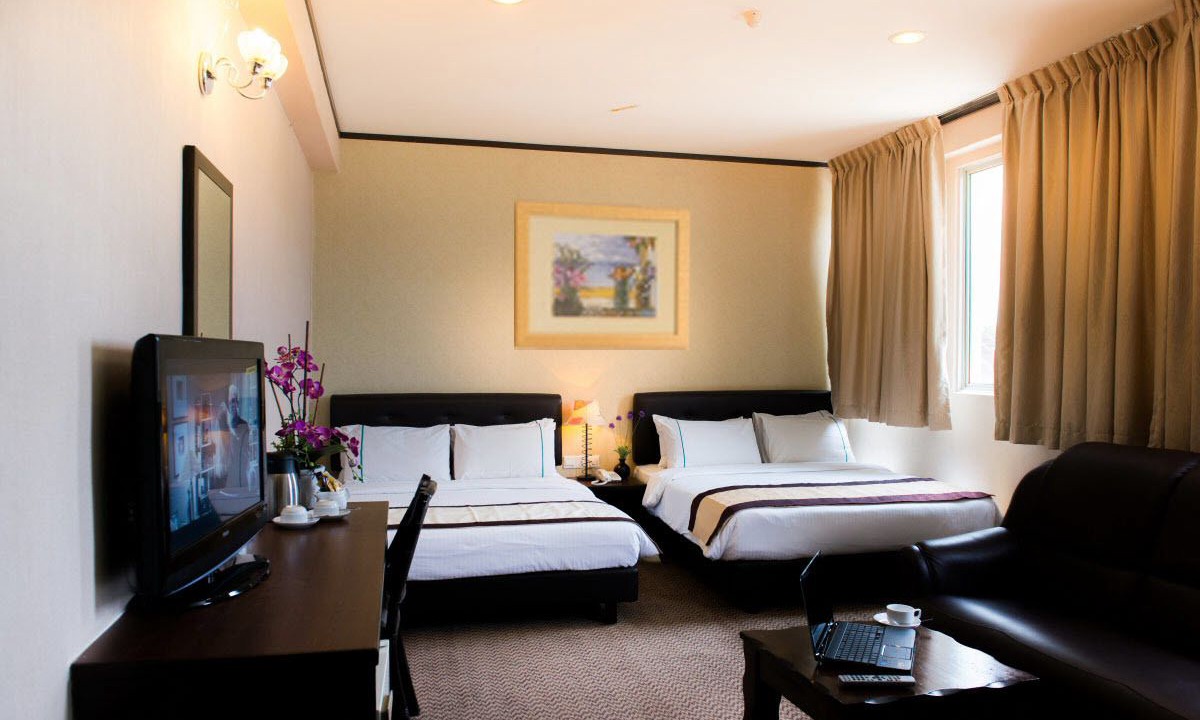 Taman Mount Austin Hotel | Hotel Vistaria