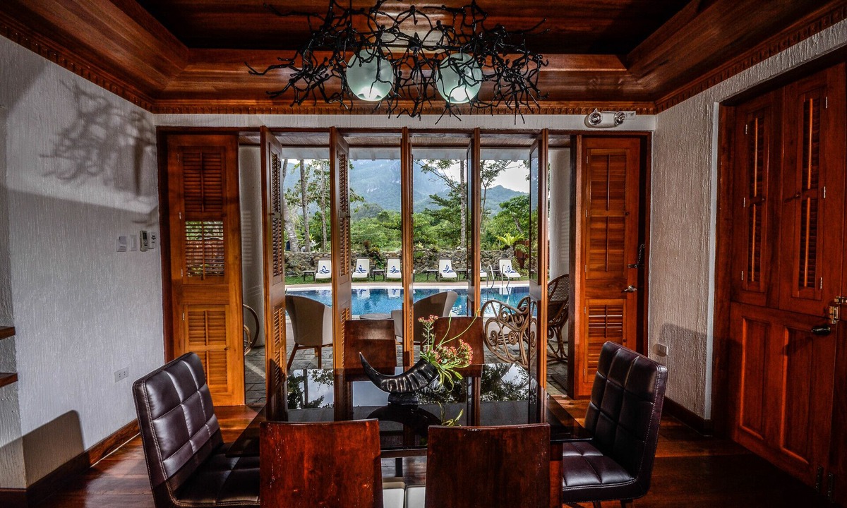 Cabayugan Resort | Daluyon Beach and Mountain Resort