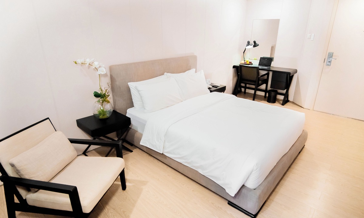 Dasmarinas Village Hotel | Green Sun Hotel