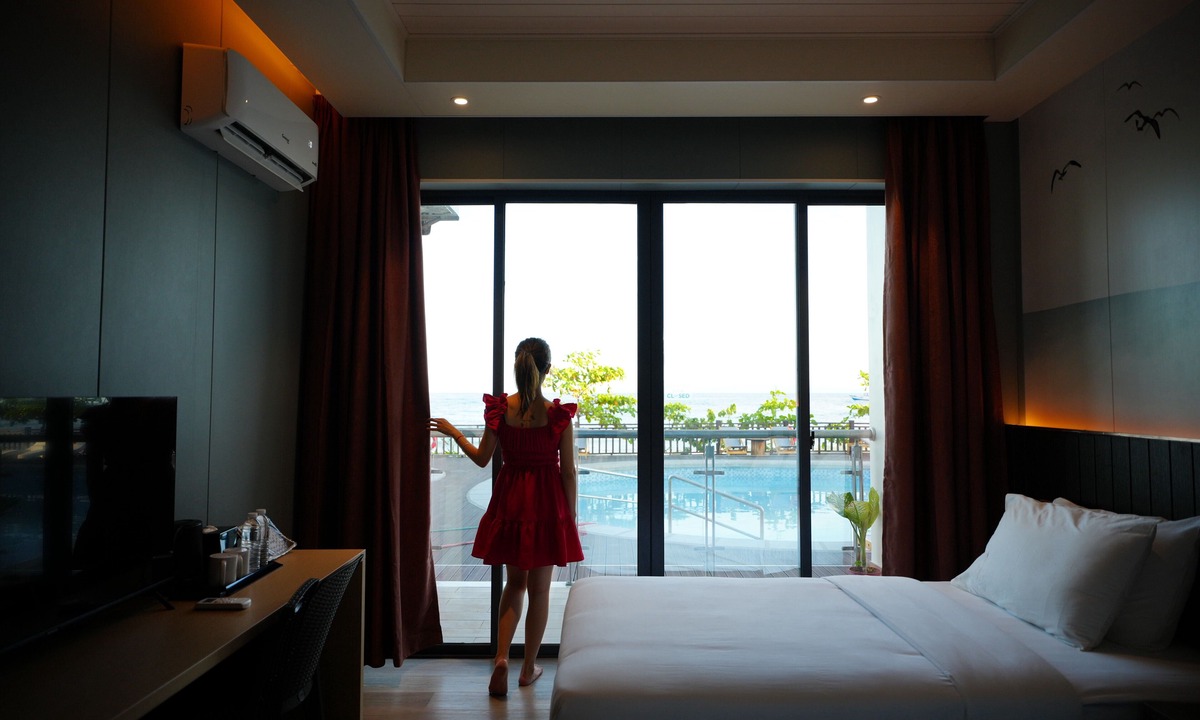 Oslob Hotel | W Golf Resort